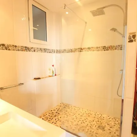 Appartement Bien Entretenu Апартаменты